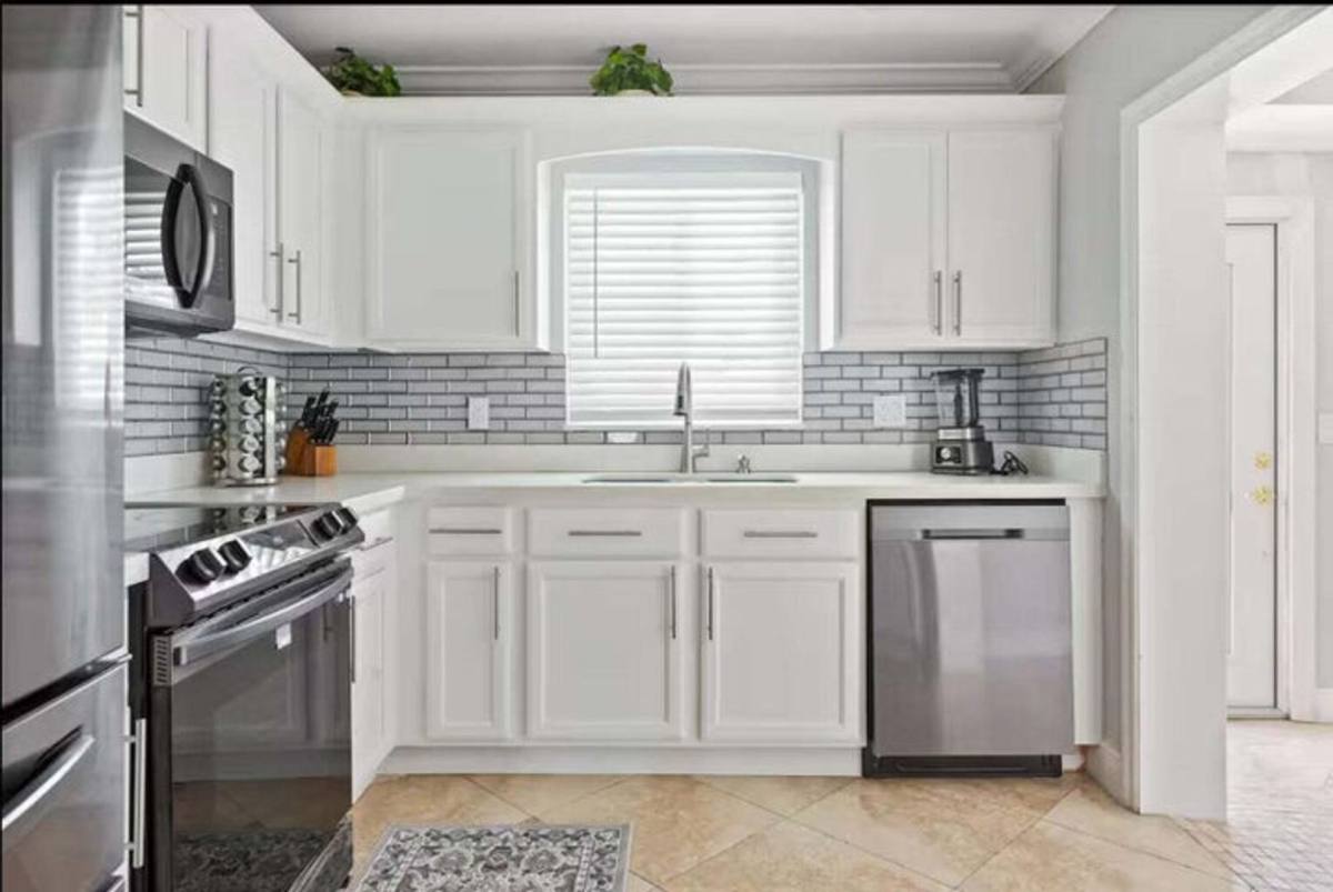 House for rent at 337 Balsam St, Palm Beach Gardens, FL 33410