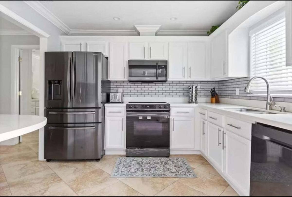 House for rent at 337 Balsam St, Palm Beach Gardens, FL 33410