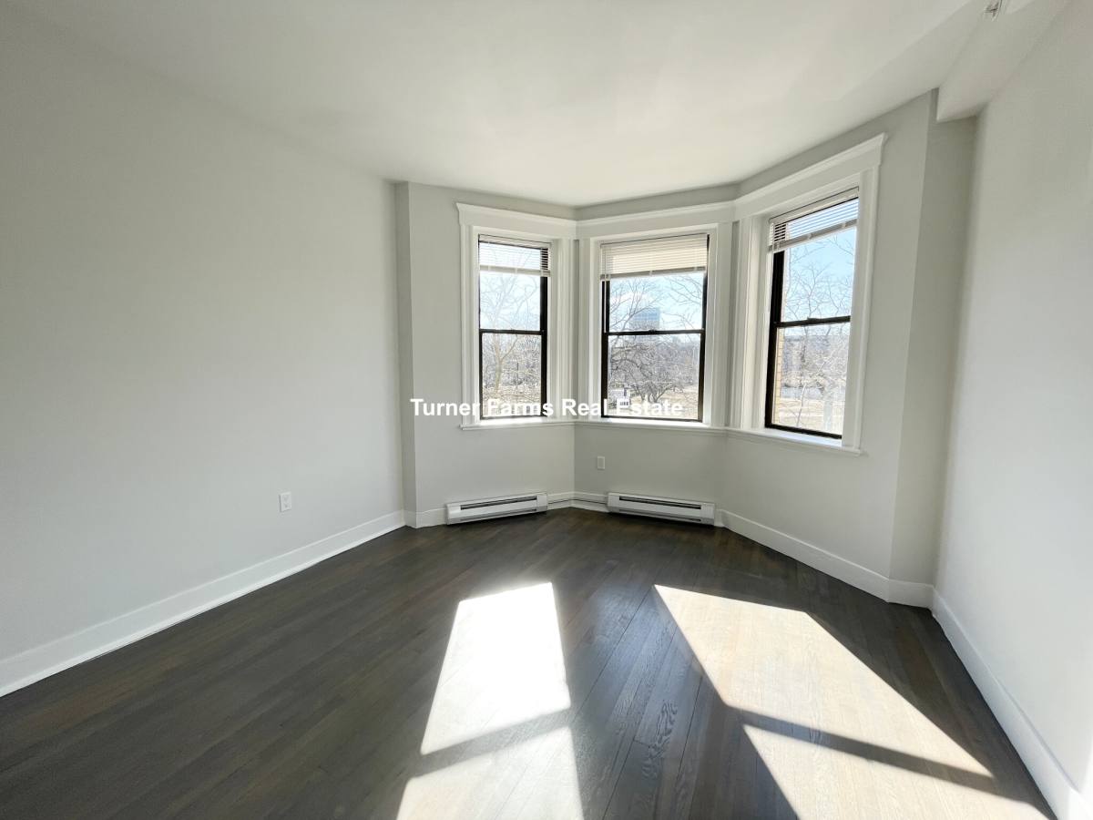 Apartment for rent at 77 Park Dr, Boston, MA 02115