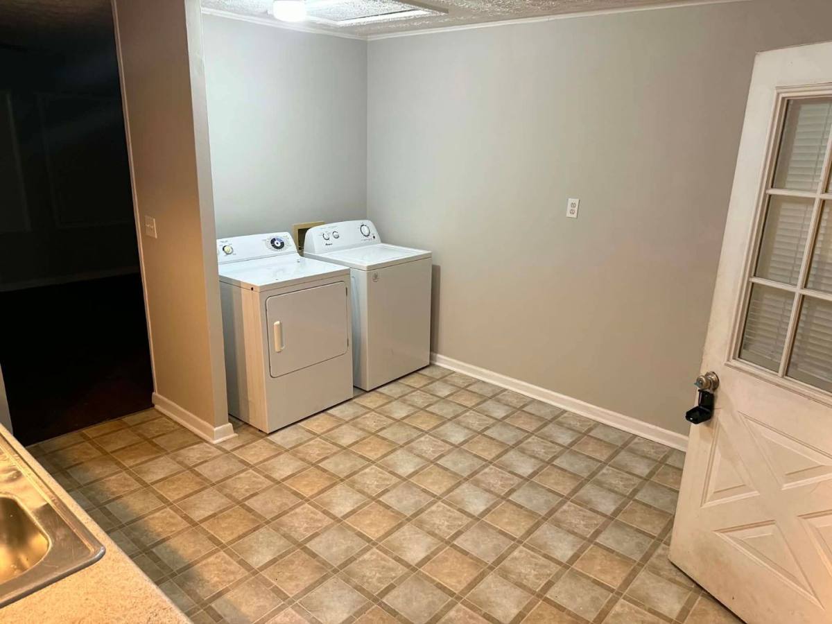 Apartment for rent at 166 Latimer Rd, Oak Ridge, TN 37830