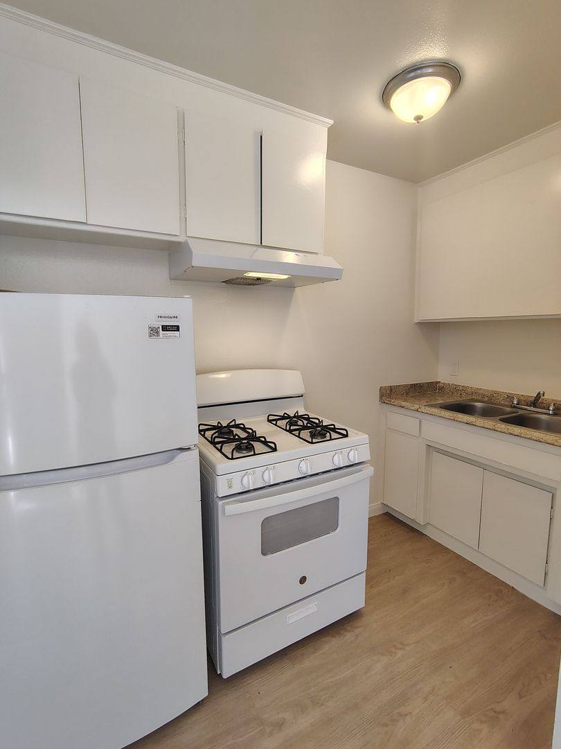 Apartment for rent at 7521 & 7528 Canby Ave, Reseda, CA 91335