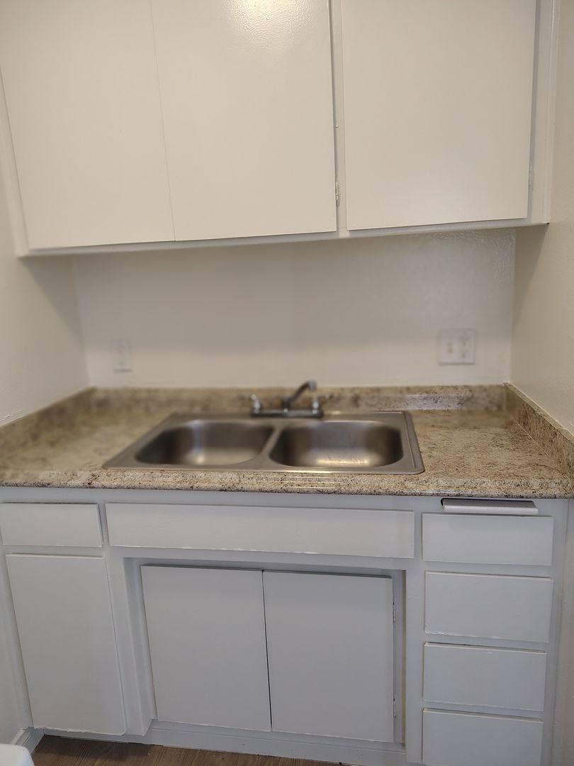 Apartment for rent at 7521 & 7528 Canby Ave, Reseda, CA 91335