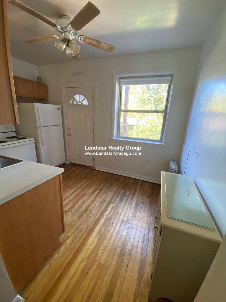 Apartment for rent at 1914 Lunt, Chicago, IL 60626