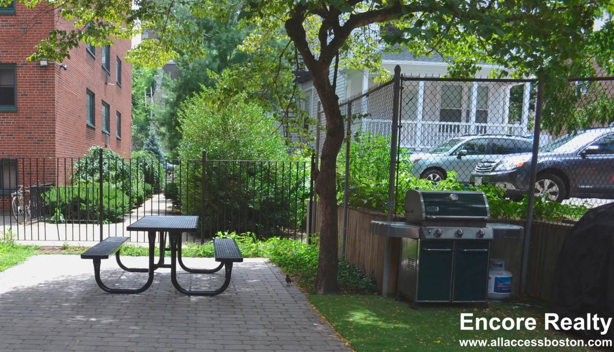 Apartment for rent at 375 Harvard St #14, Cambridge, MA 02138