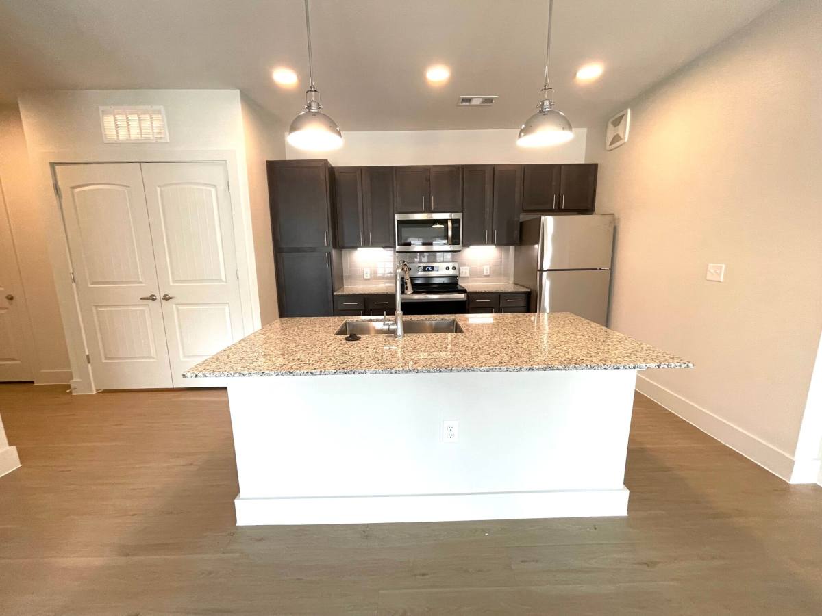 Apartment for rent at 350 Star Ranch Blvd, Hutto, TX 78634