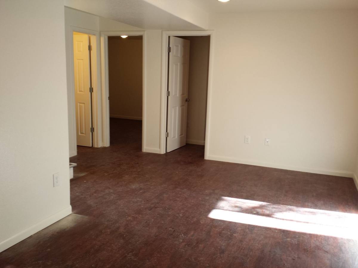 House for rent at 186 S Yates Way, Denver, CO 80219