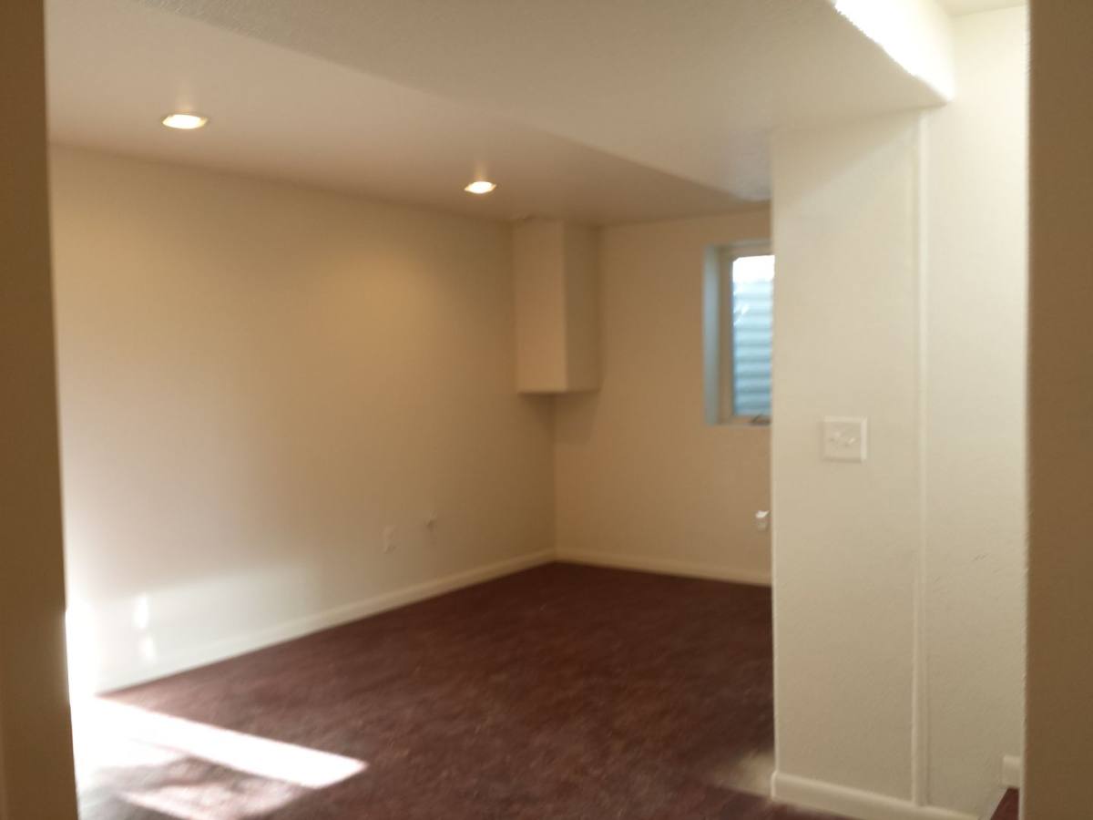 House for rent at 186 S Yates Way, Denver, CO 80219
