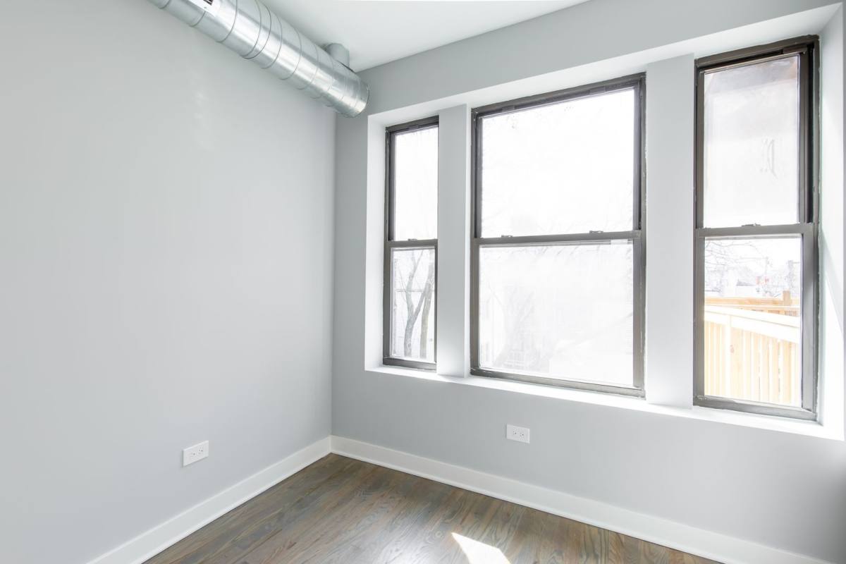 Apartment for rent at 3444 N Seminary Ave, Chicago, IL 60657