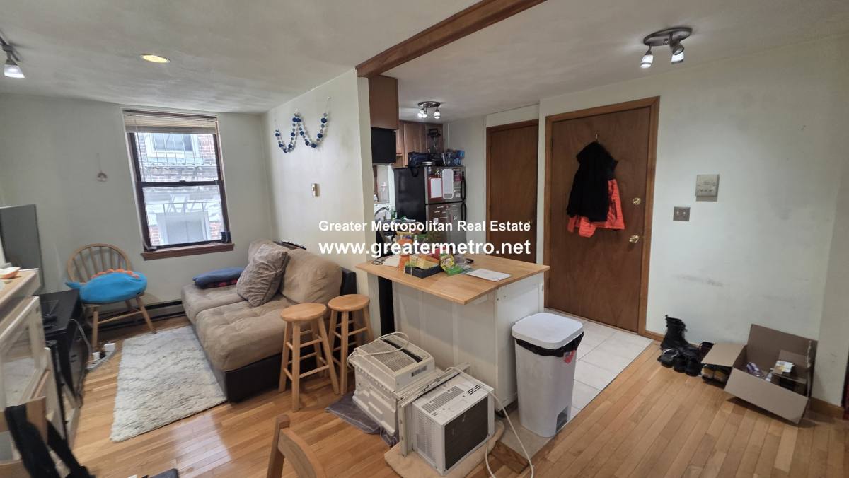 Apartment for rent at 183 Endicott St #3, Boston, MA 02113