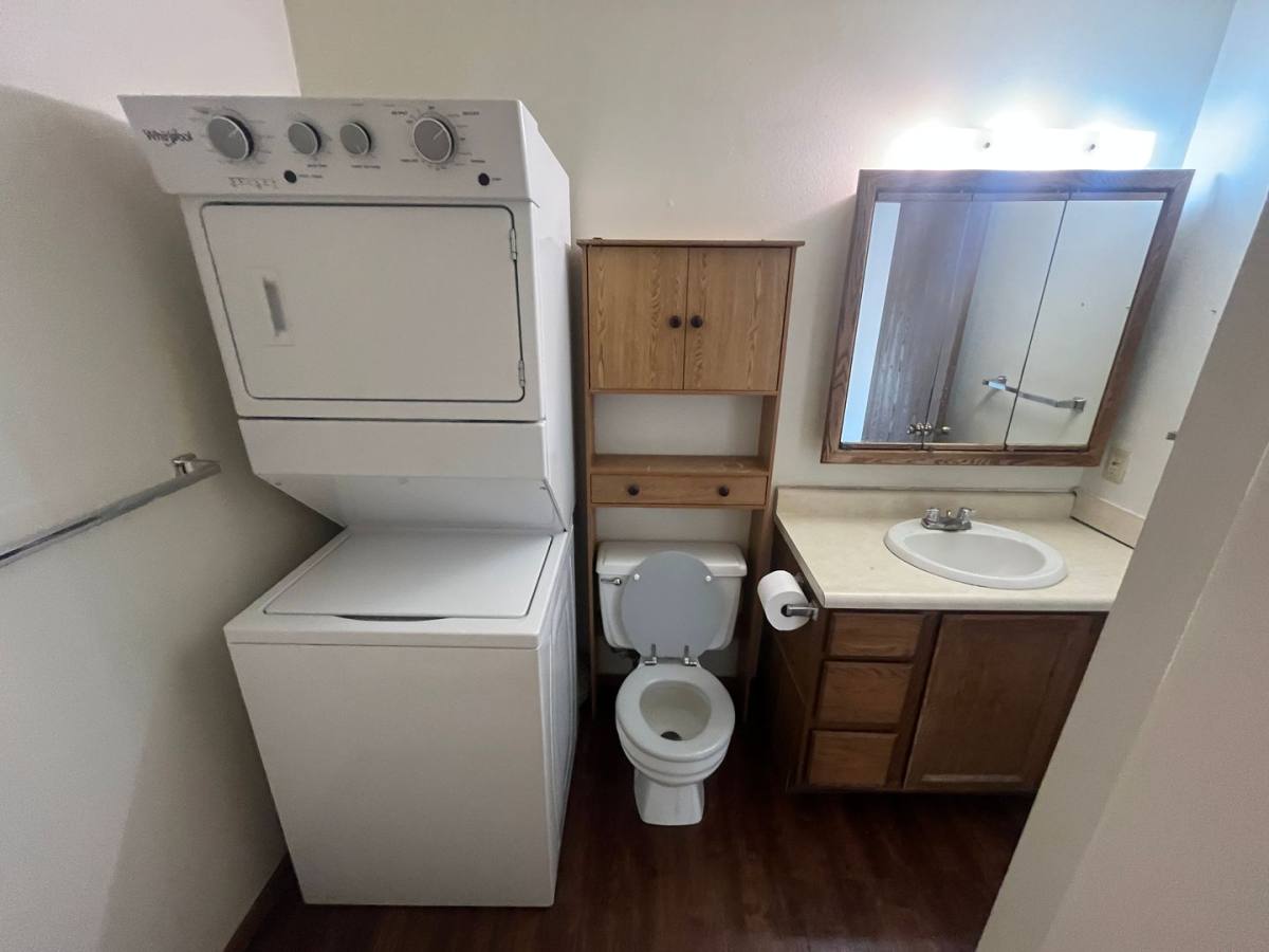 Condo for rent at 403-461 Westwinds Dr, Iowa City, IA 52246