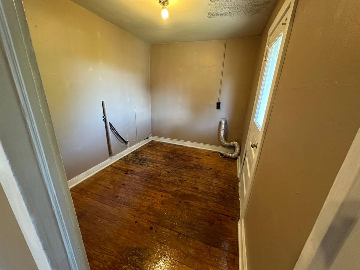 Apartment for rent at 15 York St, Bradford, PA 16701