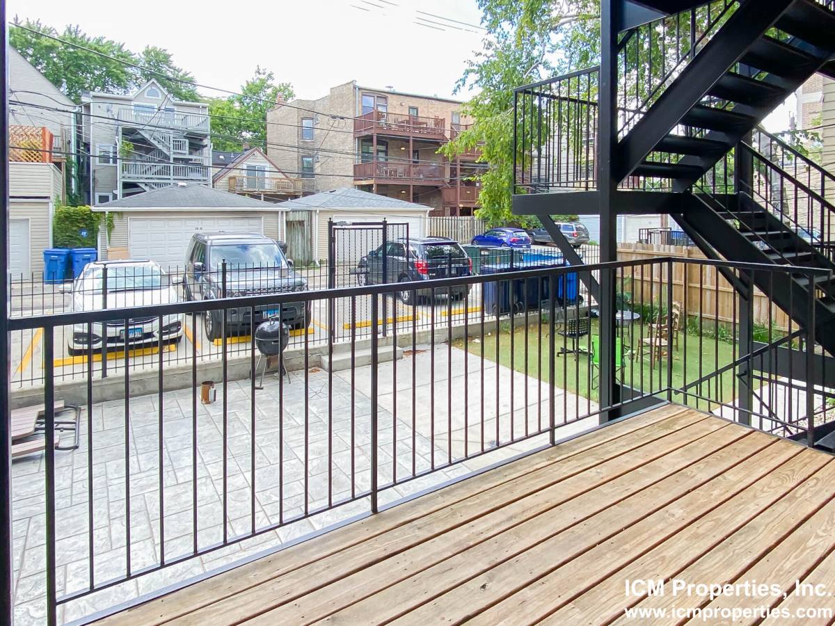 Apartment for rent at 3818 N Sheffield Ave #1, Chicago, IL 60613