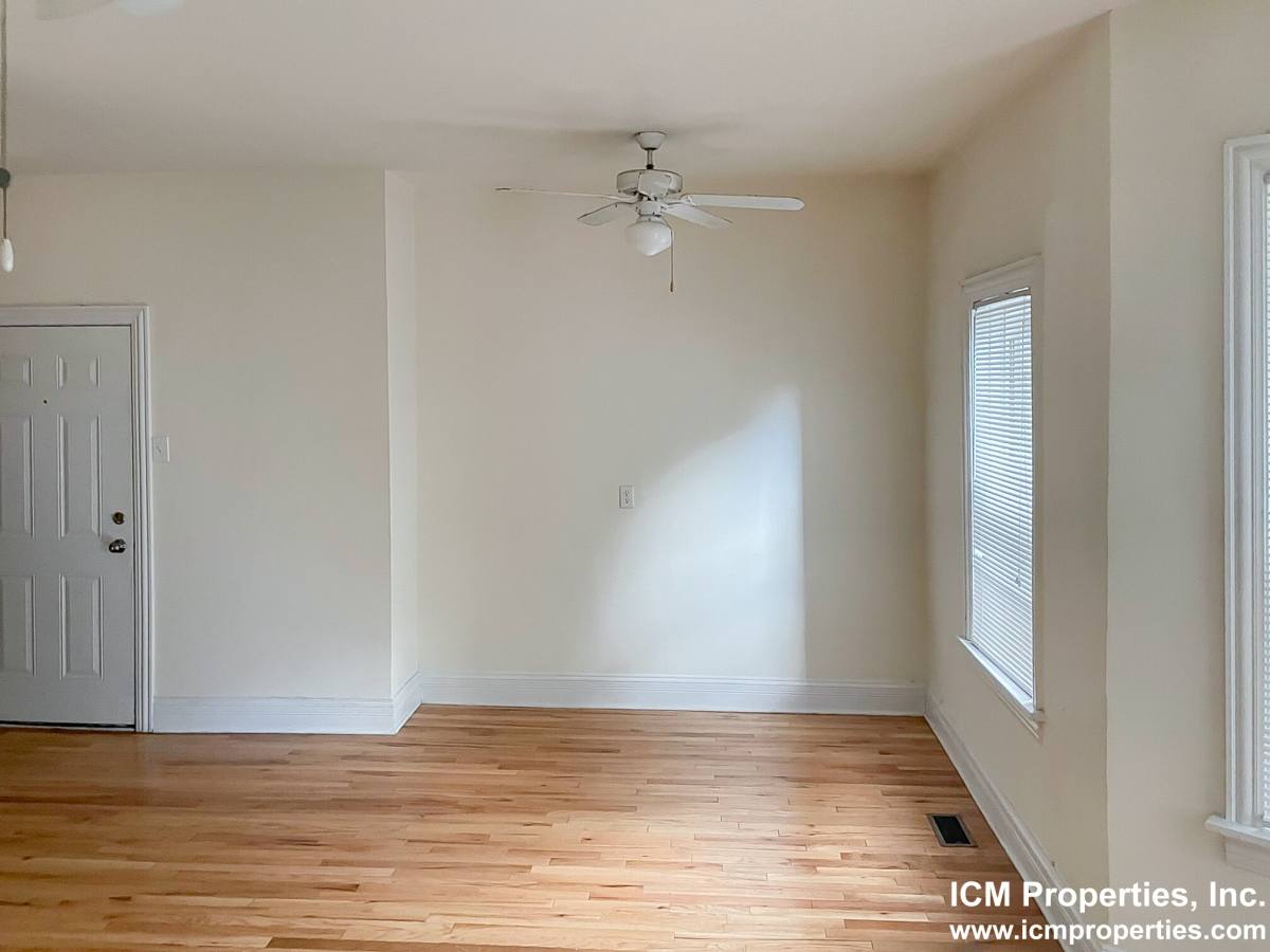 Apartment for rent at 3818 N Sheffield Ave #1, Chicago, IL 60613