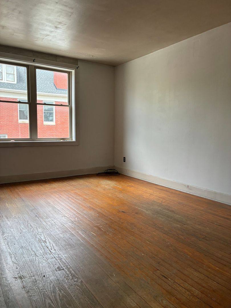 Apartment for rent at 519 Broadway, Hanover, PA 17331