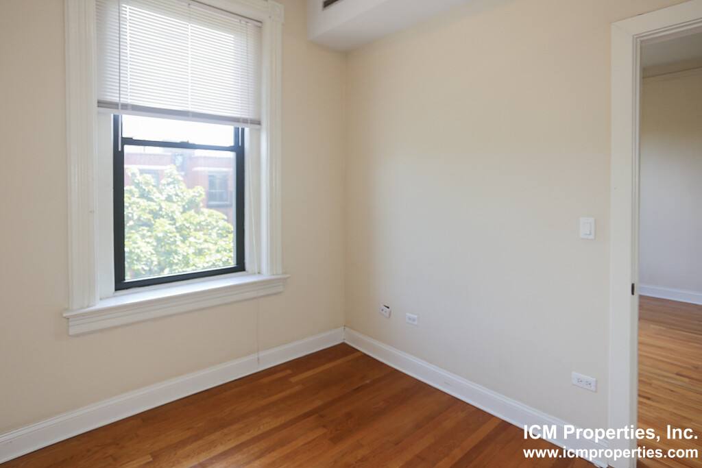 Apartment for rent at 2954 N Racine Ave #3F, Chicago, IL 60657