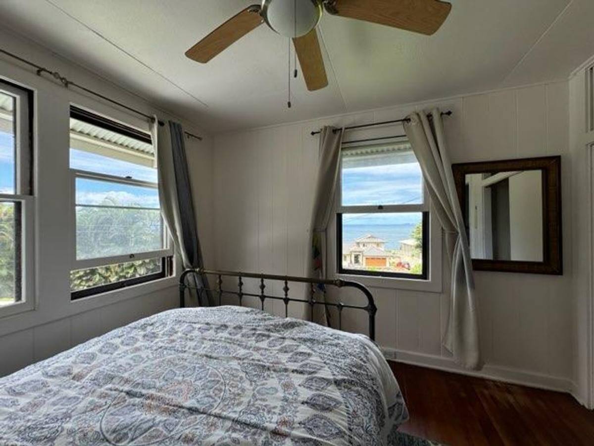 House for rent at 10 Paukaa Dr, Hilo, HI 96720
