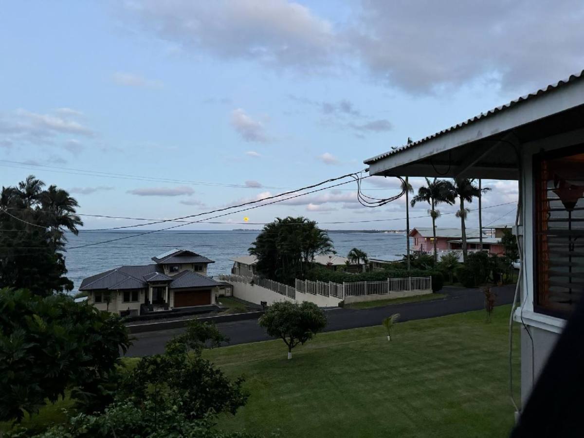 House for rent at 10 Paukaa Dr, Hilo, HI 96720
