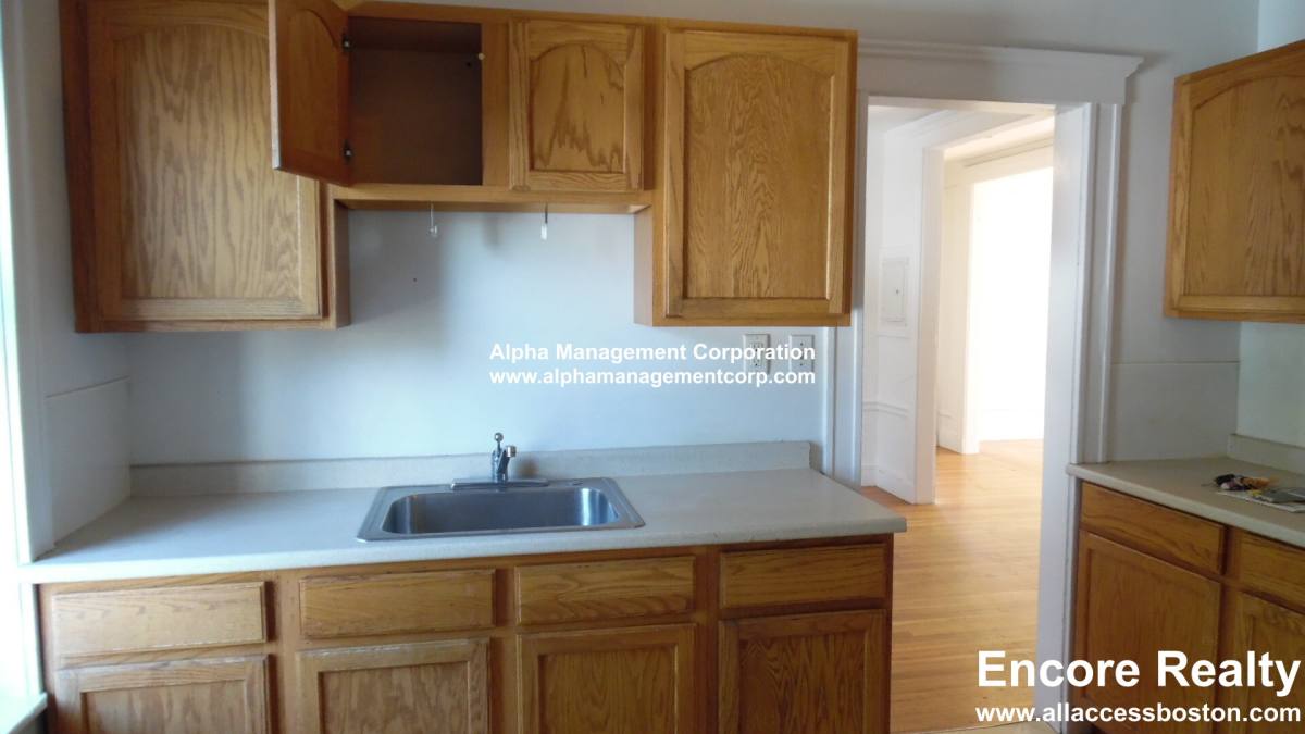 Apartment for rent at 90 Maple St #4, Malden, MA 02148