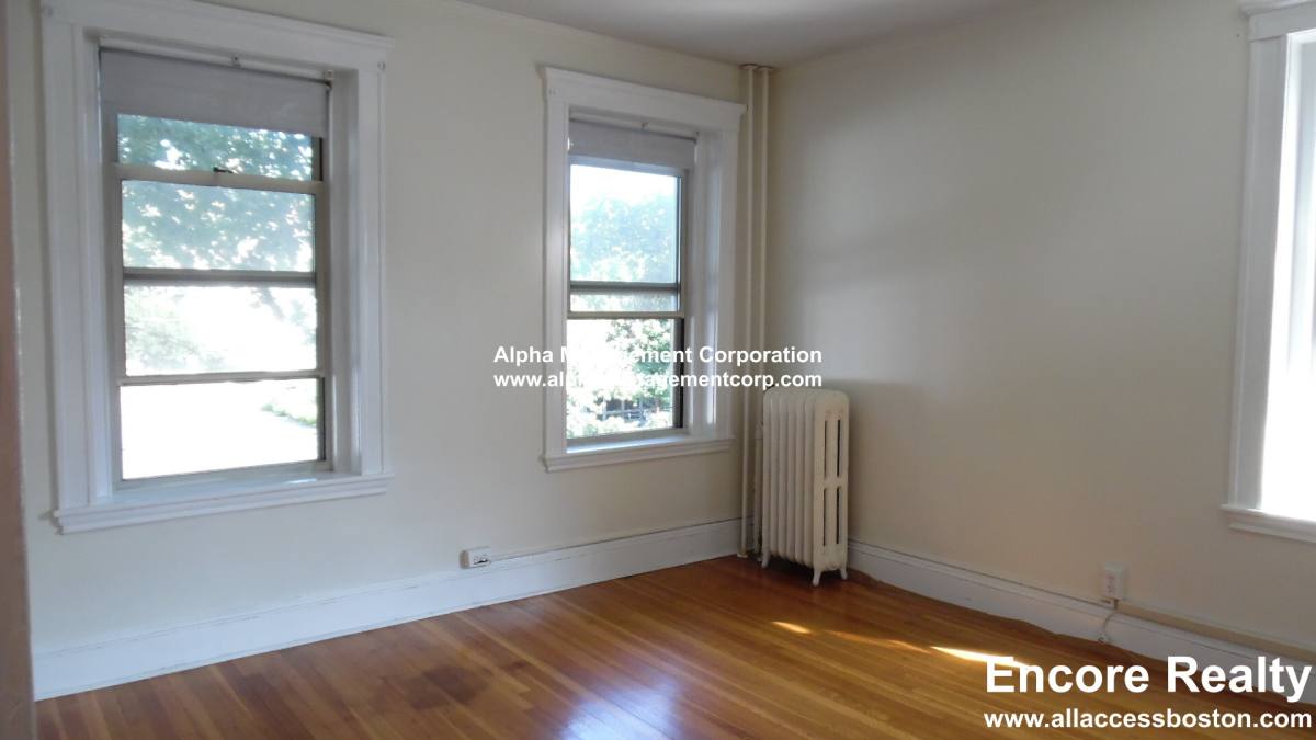 Apartment for rent at 90 Maple St #4, Malden, MA 02148