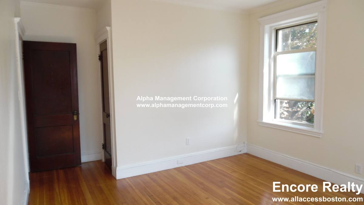 Apartment for rent at 90 Maple St #4, Malden, MA 02148