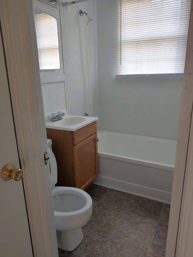Apartment for rent at 1200 Old Sunbury Rd, Hinesville, GA 31313