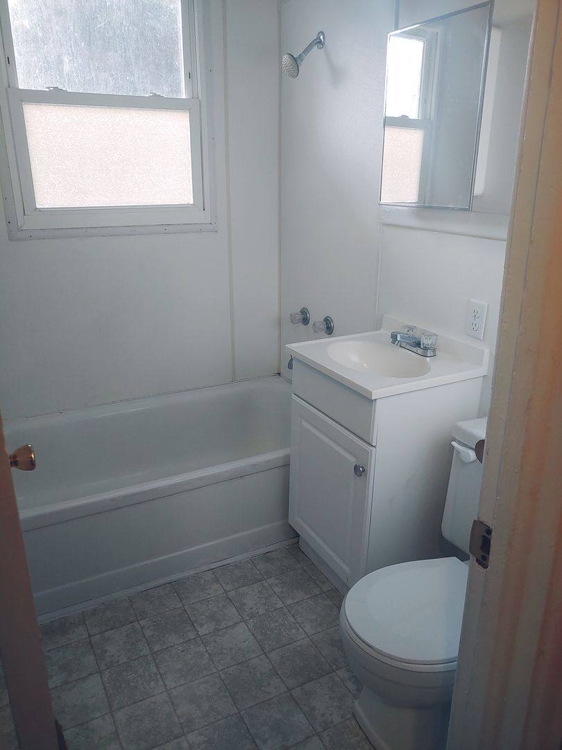 Apartment for rent at 1200 Old Sunbury Rd, Hinesville, GA 31313