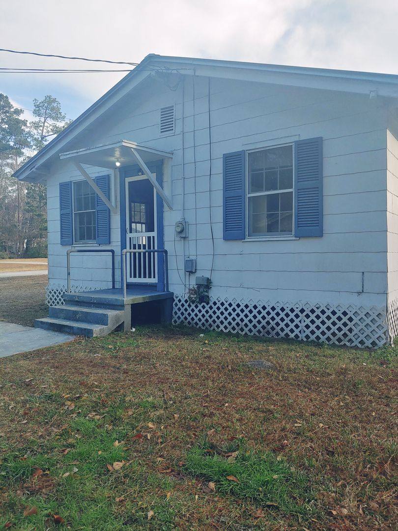 Apartment for rent at 1200 Old Sunbury Rd, Hinesville, GA 31313