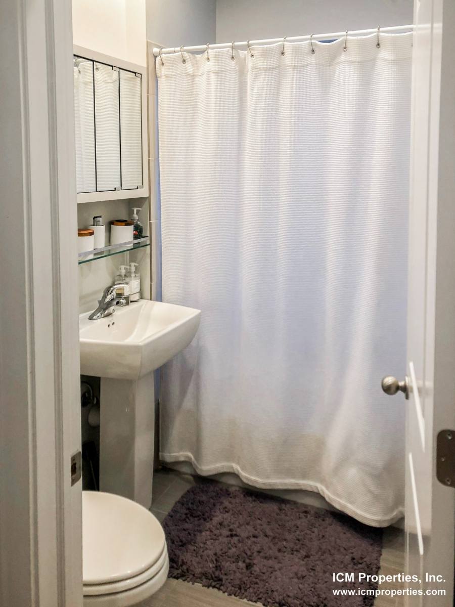 Apartment for rent at 4547 N Leavitt St #3, Chicago, IL 60625