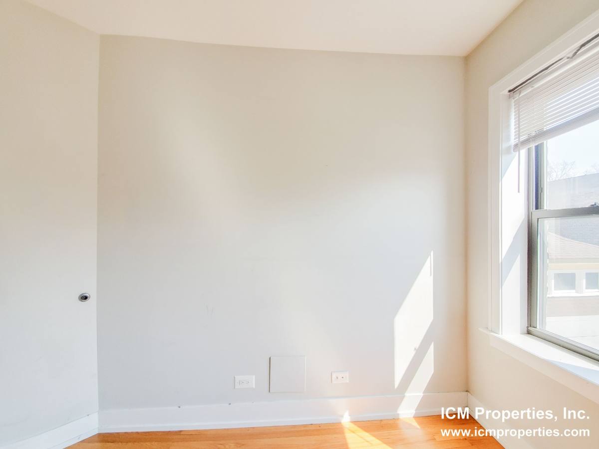 Apartment for rent at 4547 N Leavitt St #3, Chicago, IL 60625