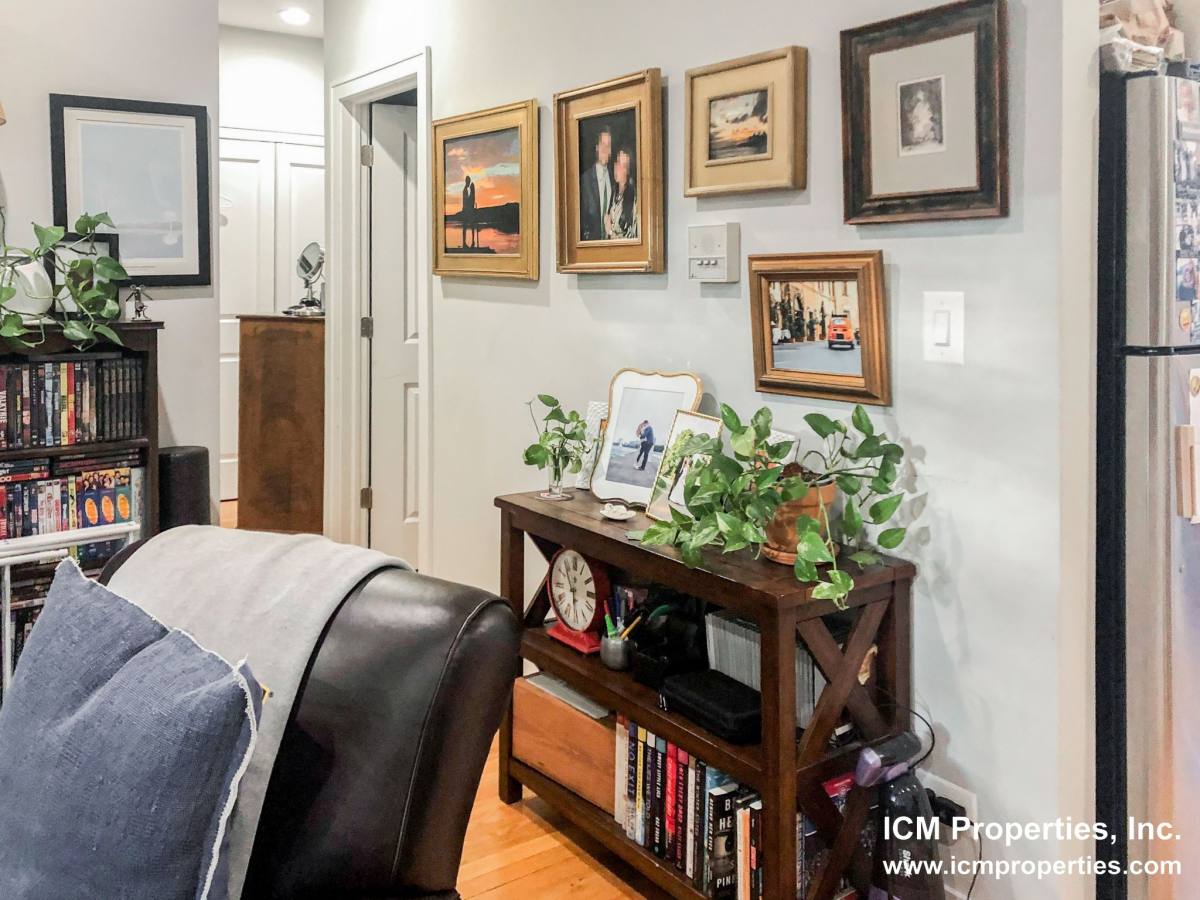 Apartment for rent at 4547 N Leavitt St #3, Chicago, IL 60625