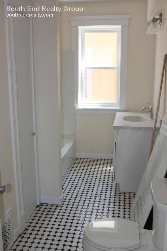 Apartment for rent at 39-41 Cedar St #3, Salem, MA 01970