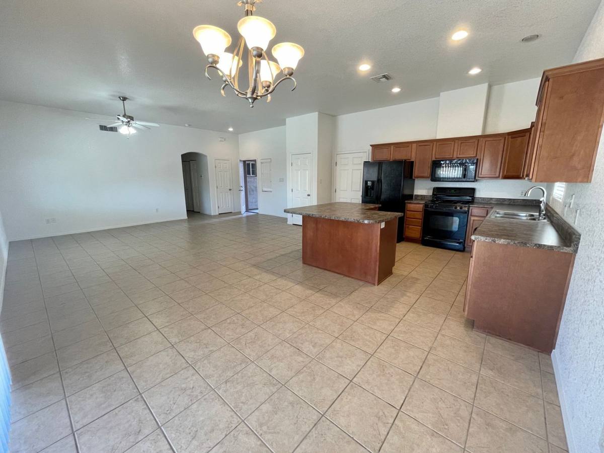 House for rent at 11628 E 27th Place, Yuma, AZ 85367
