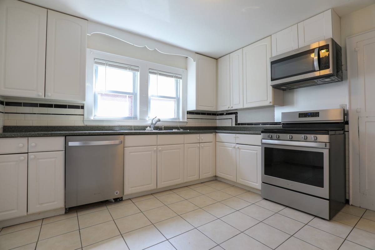 Apartment for rent at 33 Wiltshire Rd #1, Brighton, MA 02135