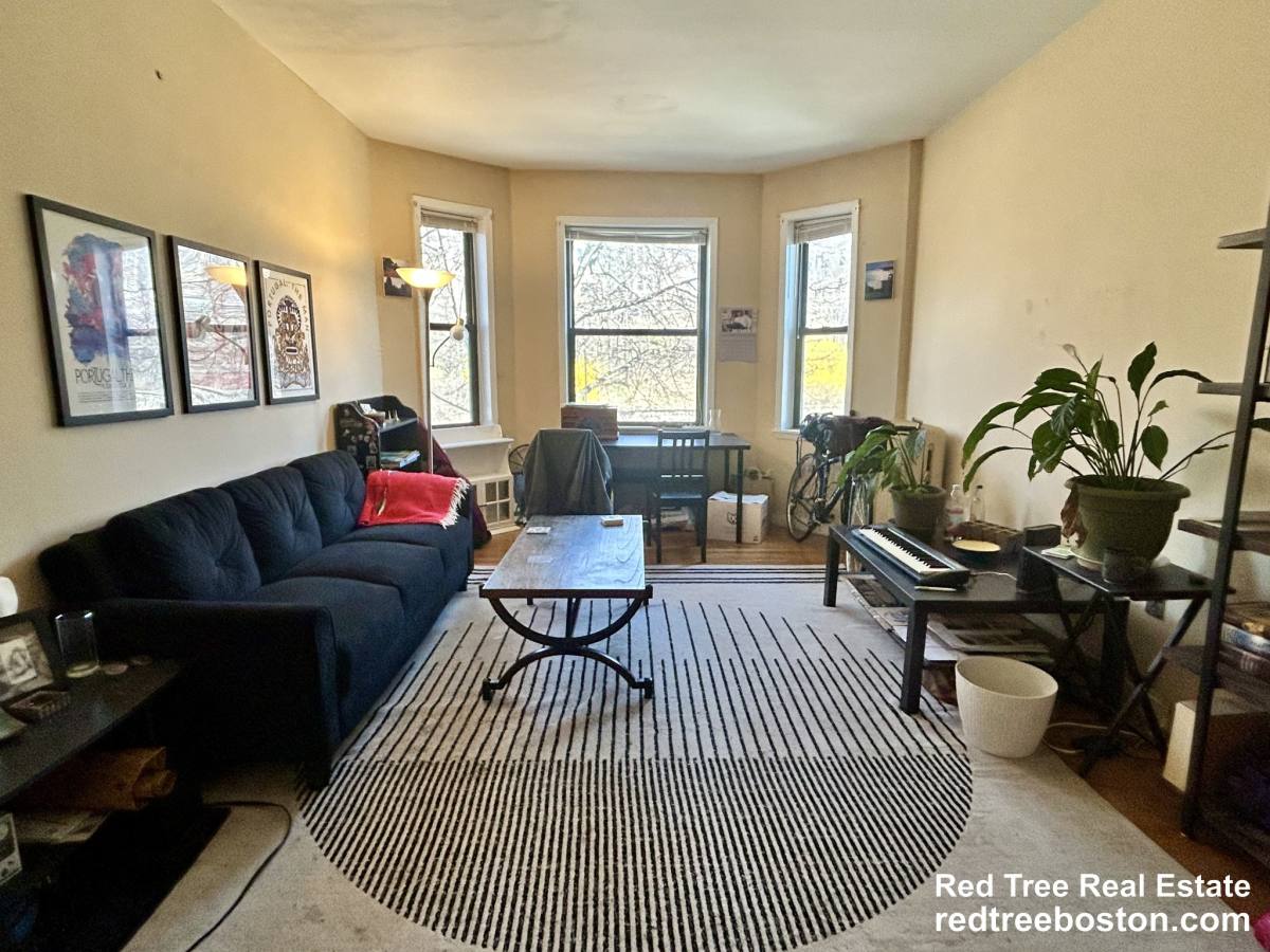 Apartment for rent at 1706 Commonwealth Ave #24, Brighton, MA 02135