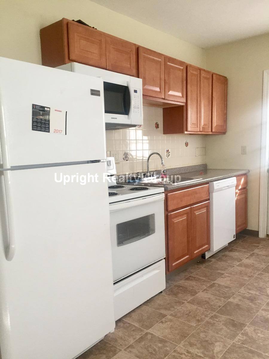 Apartment for rent at 16 Tappan Ave #3, Attleboro, MA 02703