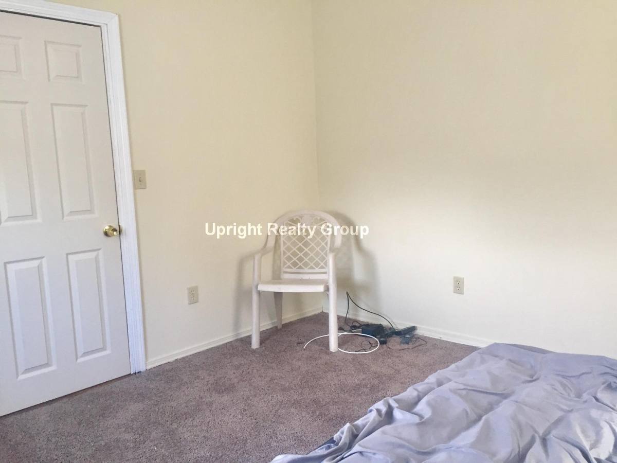Apartment for rent at 16 Tappan Ave #3, Attleboro, MA 02703