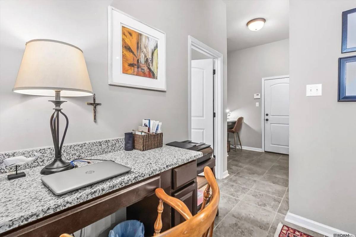 Townhouse for rent at 8624 Arabella Ave, Baton Rouge, LA 70820