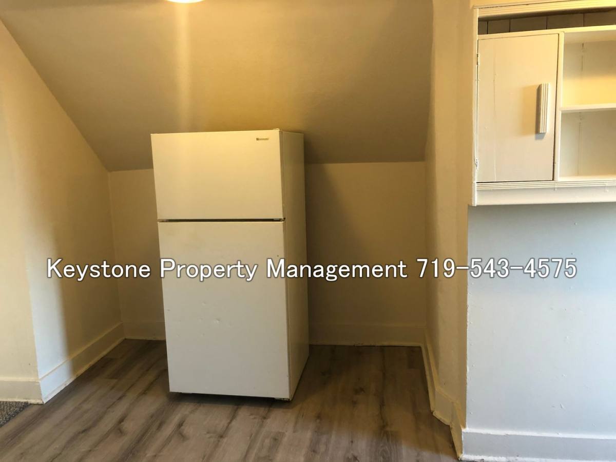 Apartment for rent at 321 E 2nd St, Pueblo, CO 81003