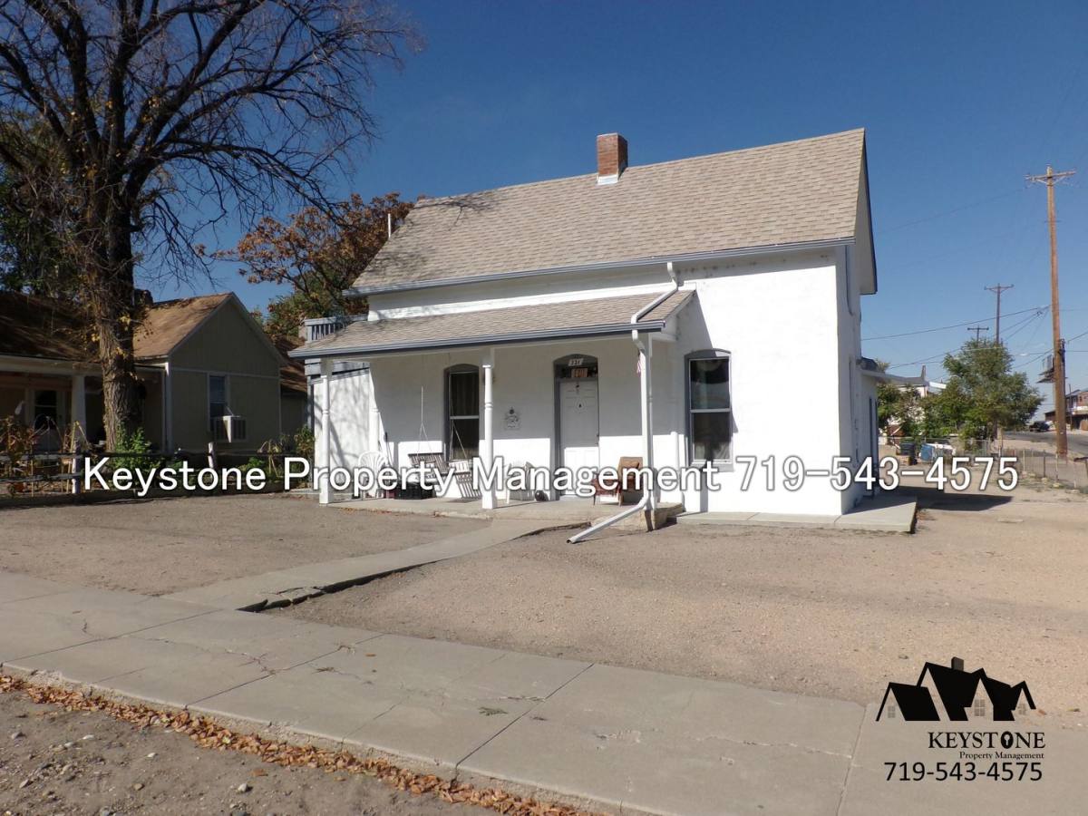 Apartment for rent at 321 E 2nd St, Pueblo, CO 81003