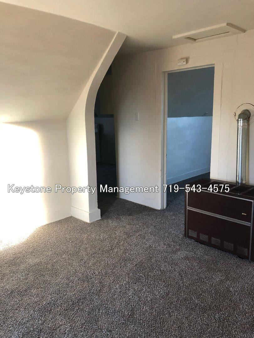 Apartment for rent at 321 E 2nd St, Pueblo, CO 81003