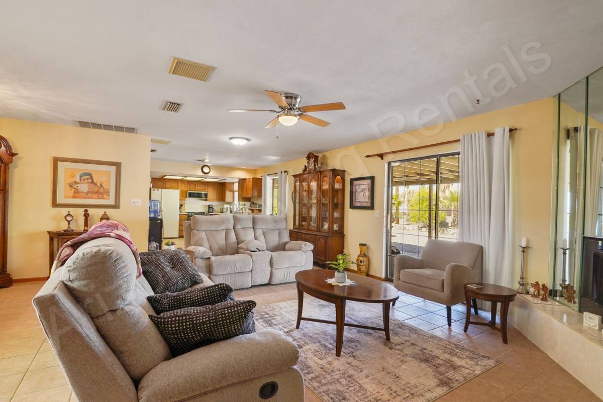 House for rent at 3545 Chemehuevi Blvd, Lake Havasu City, AZ 86406