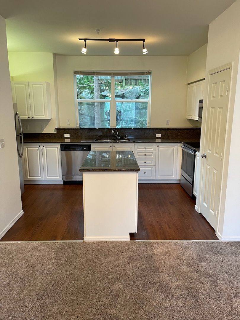 Condo for rent at 3116 164th St SW, Lynnwood, WA 98087