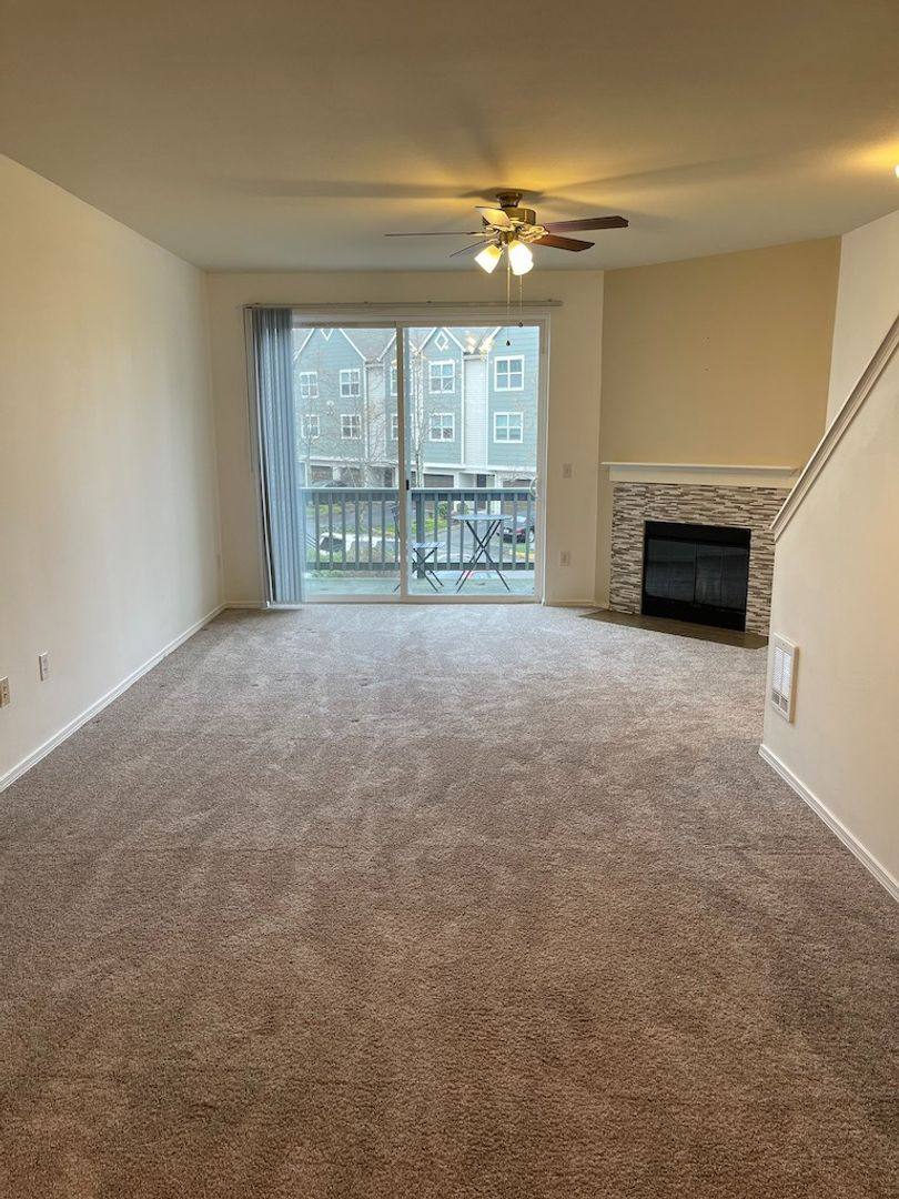 Condo for rent at 3116 164th St SW, Lynnwood, WA 98087