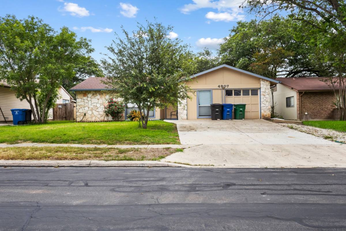 House for rent at 4907 Dare Lane, San Antonio, TX 78217