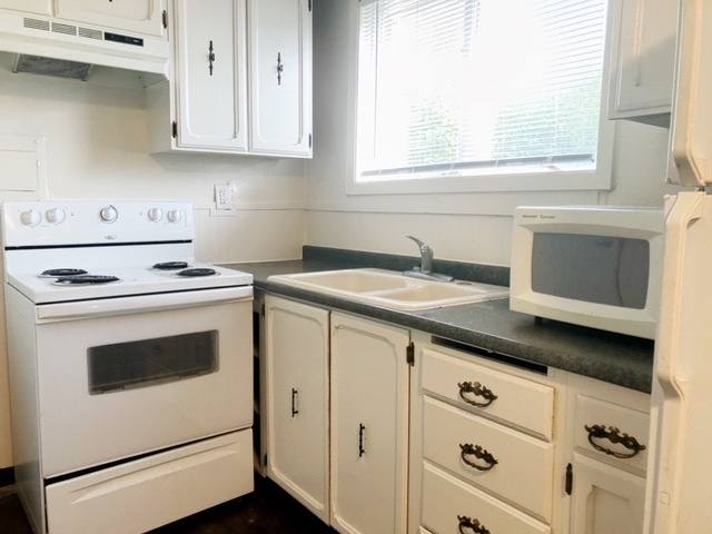 Apartment for rent at 1335 Hyder St, Anchorage, AK 99501