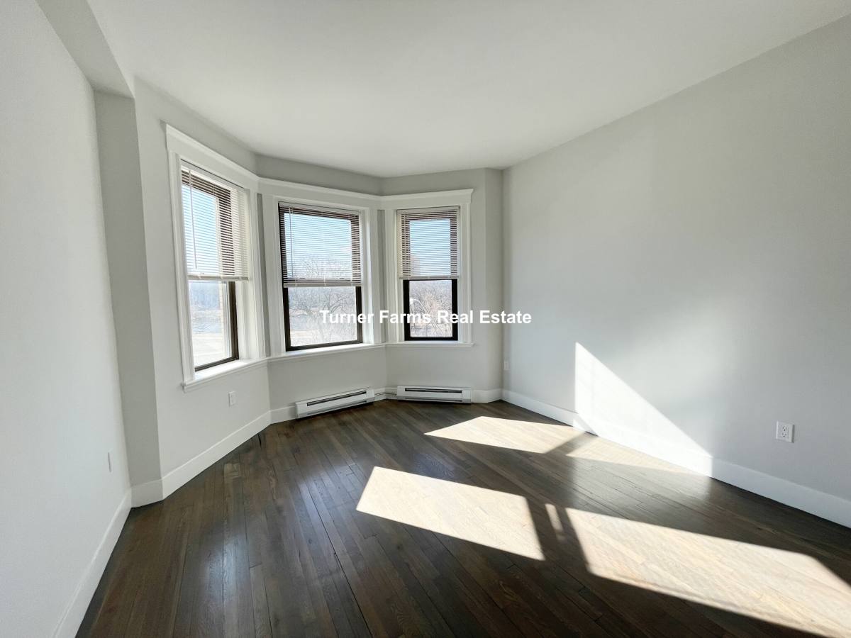Apartment for rent at 77 Park Dr #15, Boston, MA 02115