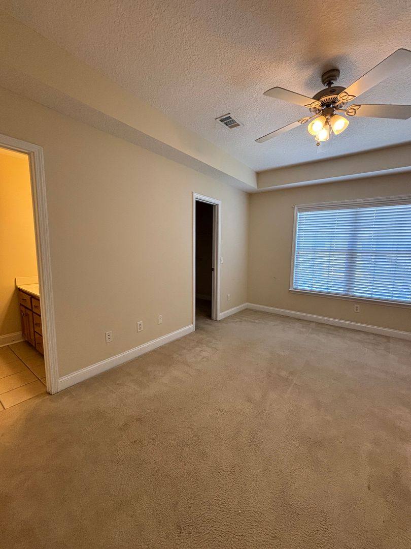 Townhouse for rent at 500 D Bradwell St, Hinesville, GA 31313