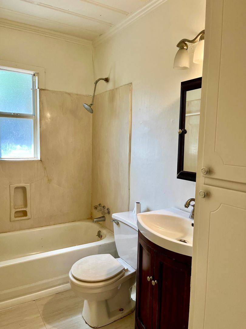 Apartment for rent at 2150 Elissalde St, Baton Rouge, LA 70808
