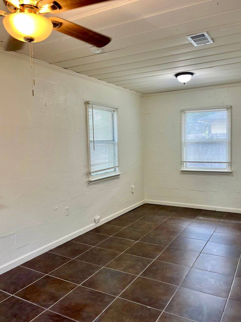 Apartment for rent at 2150 Elissalde St, Baton Rouge, LA 70808