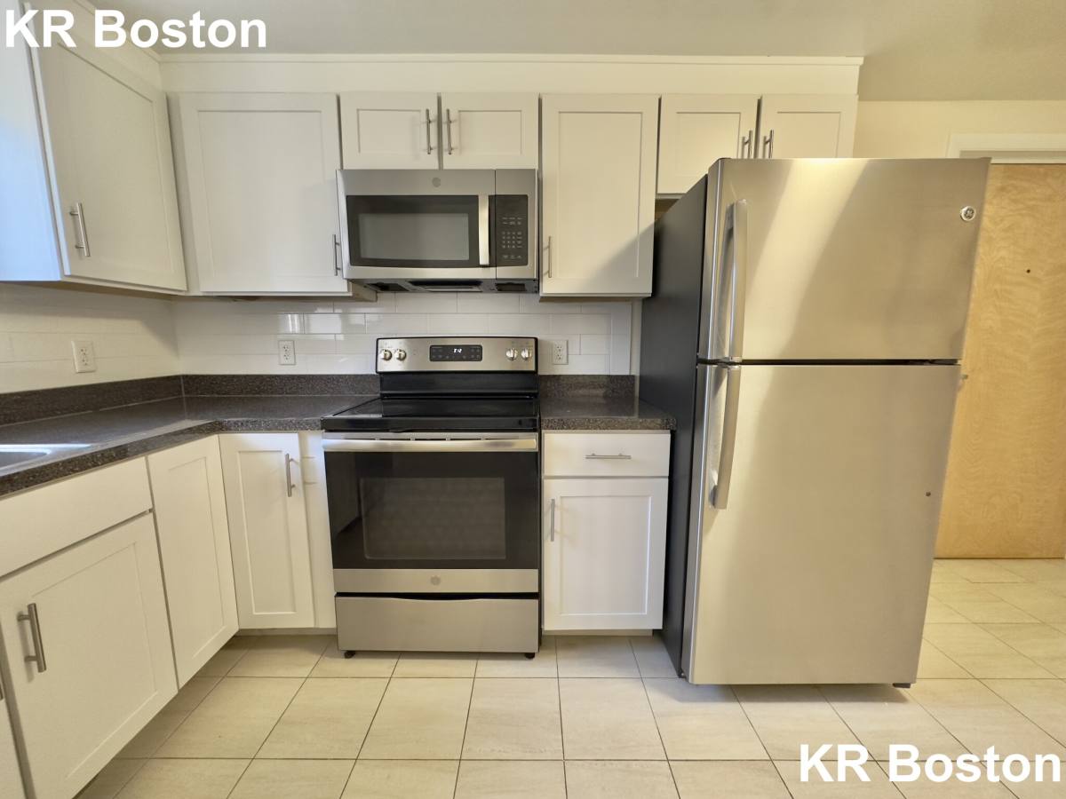 Apartment for rent at 8 Captain Parker Arms #2, Lexington, MA 02421